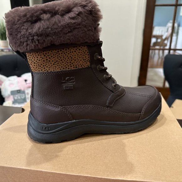Ugg Australia Women's Zaylee Micro Cheetah Boots Size 8.5 in Brown - BRAND NEW - Picture 2 of 6